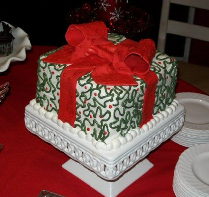 Holiday Cake - Christmas Present Cake