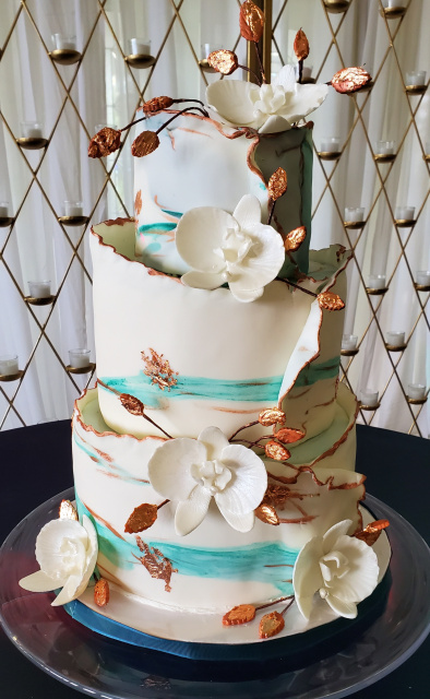 Exquisite Ruffle Turquoise Marble Cake